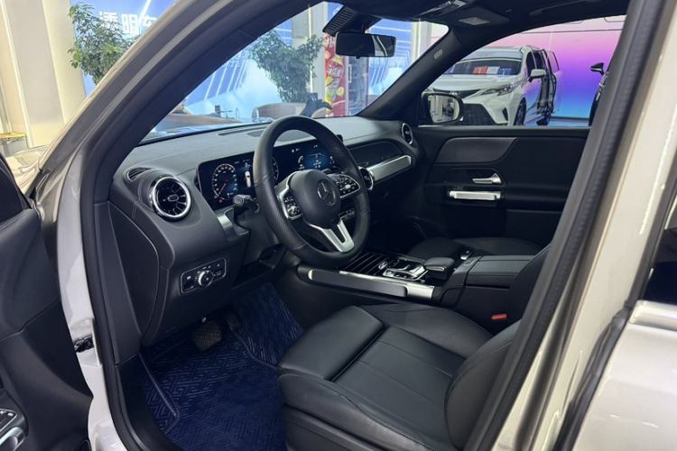 Used Mercedes-Benz GLB 2020 GLB 200 Dynamic Edition Interior 2