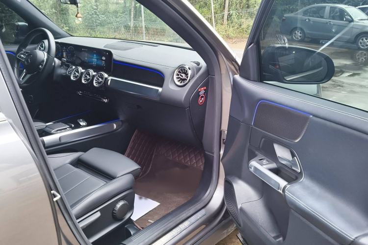 Used Mercedes-Benz GLB 2020 Updated GLB 200 Dynamic Edition Interior 8