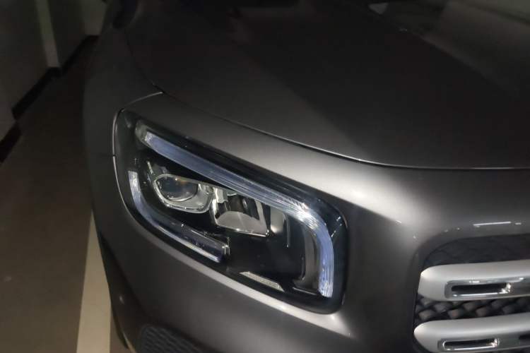 Used Mercedes-Benz GLB 2020 Facelift GLB 200 Fashion Edition Right Front Headlight