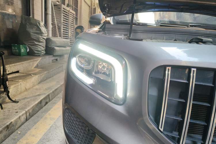 Used Mercedes-Benz GLB 2020 Facelift GLB 200 Fashion Edition Right Front Headlight