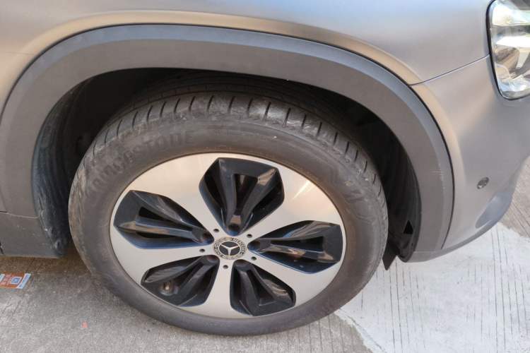 Used Mercedes-Benz GLB 2020 Facelift GLB 200 Fashion Edition Right Front Wheel Hub