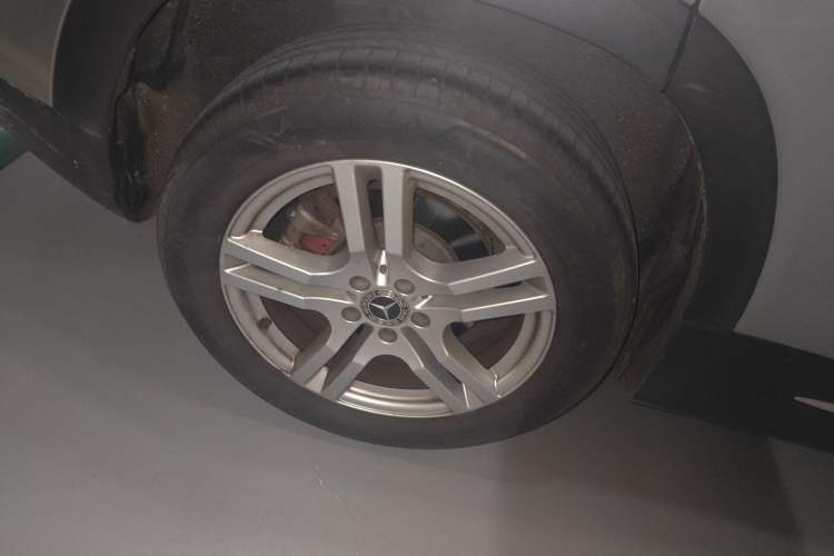 Used Mercedes-Benz GLB 2020 GLB 180 Fashion Model Right Rear Wheel Hub