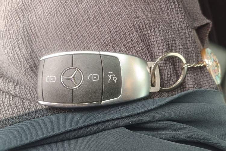 Used Mercedes-Benz GLB 2020 GLB 200 Stylish Edition Vehicle Key