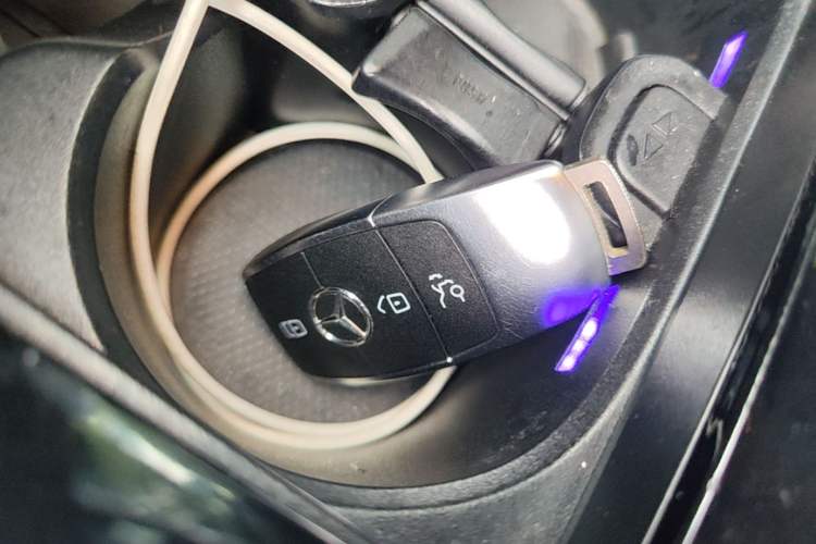 Used Mercedes-Benz GLB 2020 Facelift GLB 200 Fashion Edition Vehicle Key