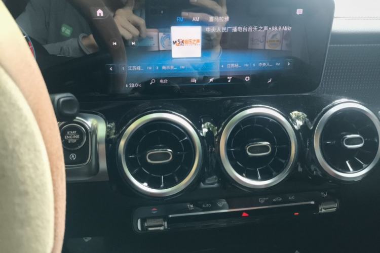 Used Mercedes-Benz GLB 2020 GLB 200 Dynamic Edition Audio And AC Panel