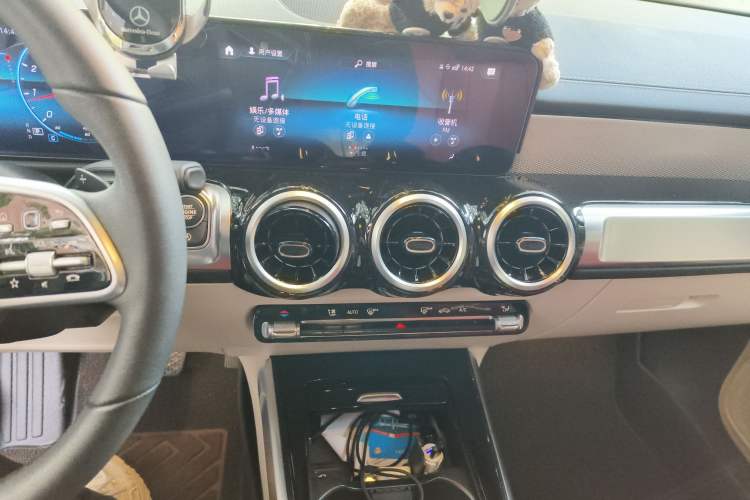 Used Mercedes-Benz GLB 2020 GLB 180 Fashion Model Audio And AC Panel