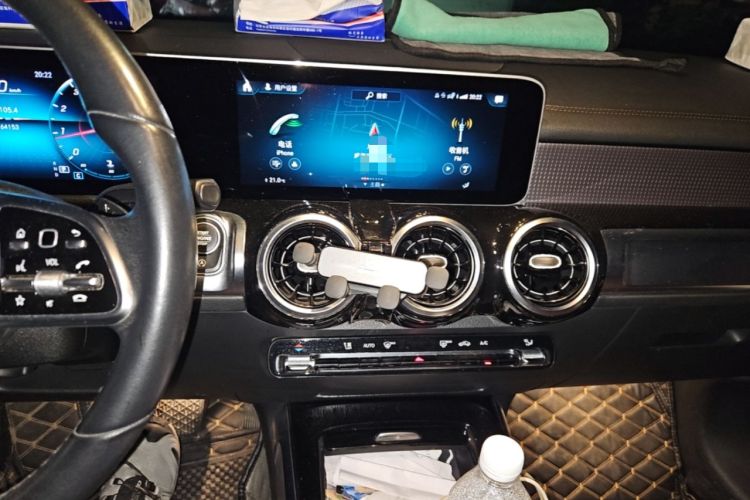 Used Mercedes-Benz GLB 2020 GLB 200 Dynamic Edition Audio And AC Panel