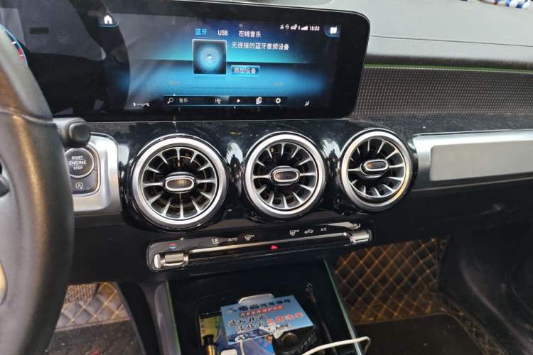 Used Mercedes-Benz GLB 2020 Facelift GLB 200 Fashion Edition Audio And AC Panel