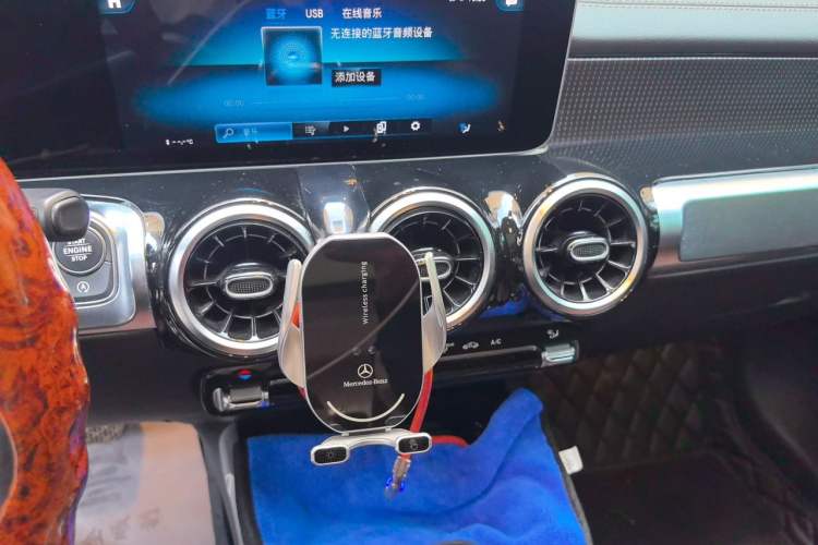 Used Mercedes-Benz GLB 2020 GLB 200 Dynamic Edition Audio And AC Panel