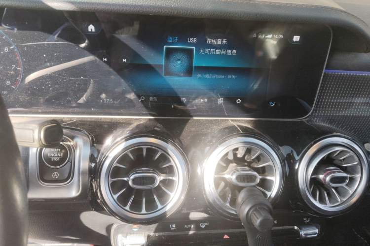Used Mercedes-Benz GLB 2020 Facelift GLB 200 Fashion Edition Audio And AC Panel