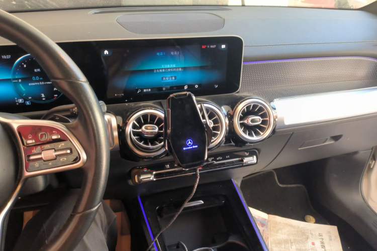 Used Mercedes-Benz GLB 2020 Facelift GLB 200 Fashion Edition Audio And AC Panel