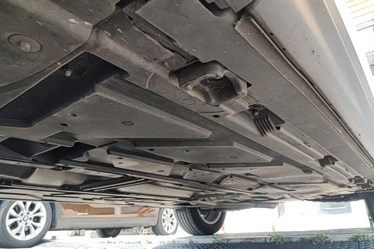Used Mercedes-Benz GLB 2020 GLB 200 Dynamic Edition Chassis Front Left