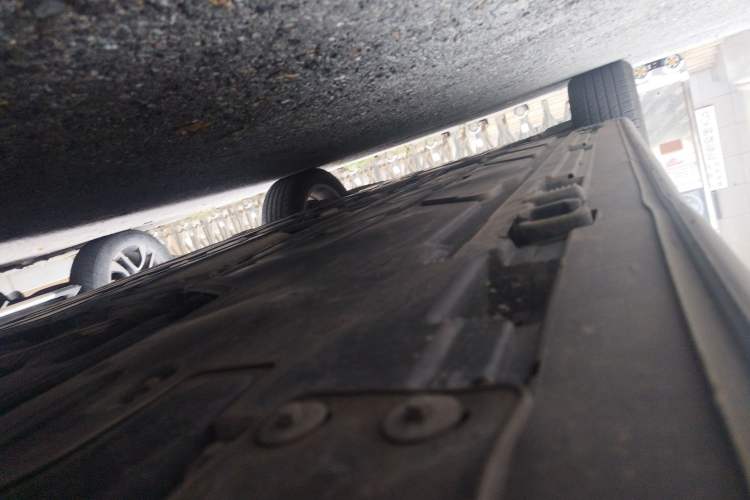 Used Mercedes-Benz GLB 2020 GLB 180 Dynamic Edition Chassis Rear Left