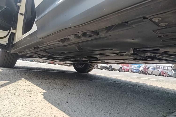 Used Mercedes-Benz GLB 2020 GLB 200 Dynamic Edition Chassis Rear Left