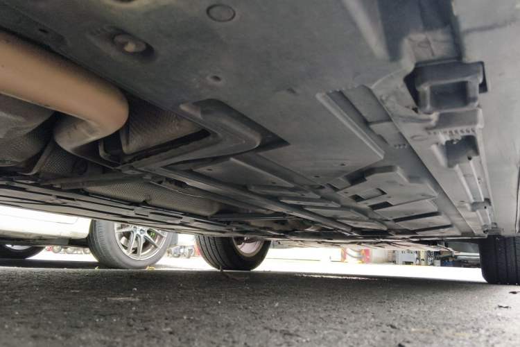 Used Mercedes-Benz GLB 2020 GLB 180 Fashion Model Chassis Rear Right