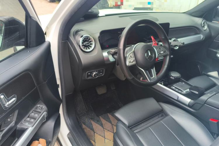 Used Mercedes-Benz GLB 2020 Updated GLB 200 Dynamic Edition Driver Seat