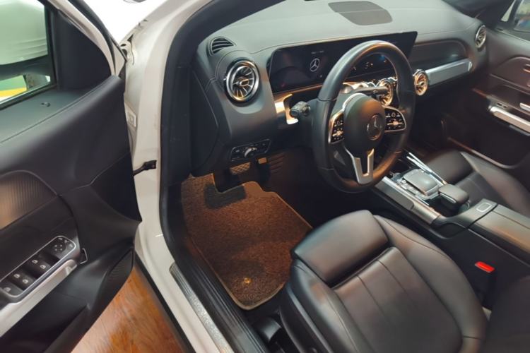 Used Mercedes-Benz GLB 2020 Facelift GLB 200 Fashion Edition Driver Seat