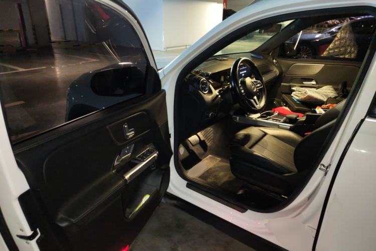 Used Mercedes-Benz GLB 2020 Updated GLB 200 Dynamic Edition Driver Seat