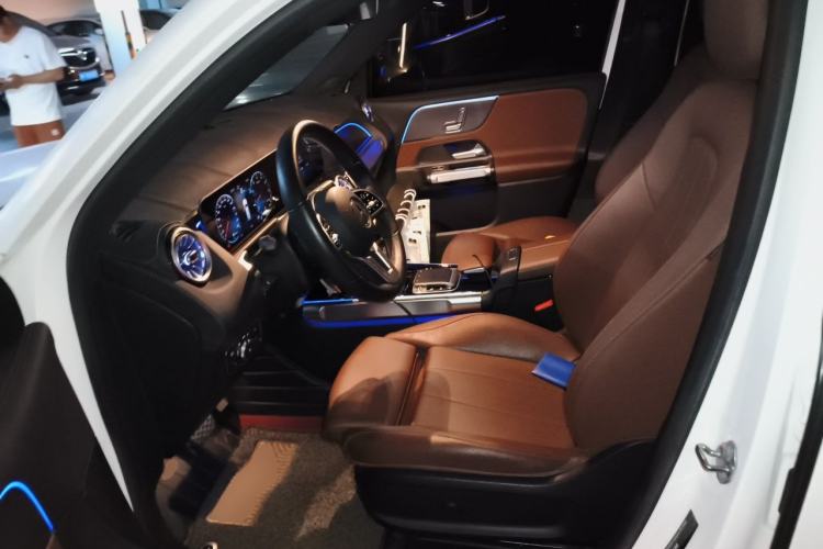 Used Mercedes-Benz GLB 2020 GLB 200 Stylish Edition Driver Seat