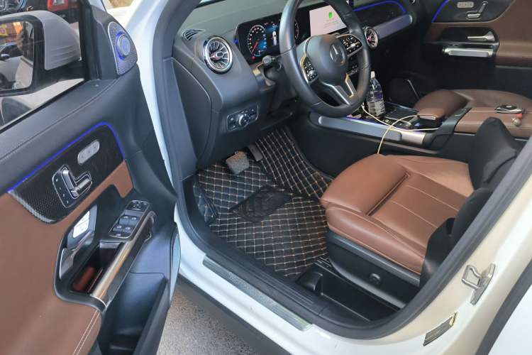 Used Mercedes-Benz GLB 2020 Facelift GLB 200 Fashion Edition Driver Seat