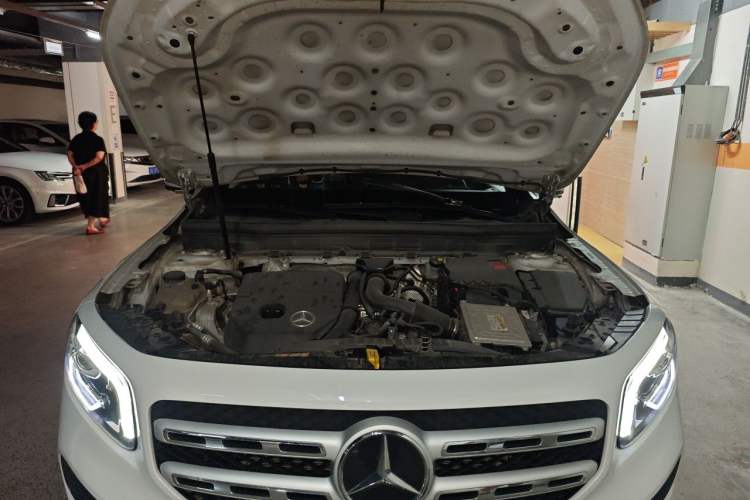 Used Mercedes-Benz GLB 2020 GLB 200 Dynamic Edition Engine Bay