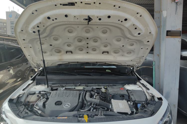 Used Mercedes-Benz GLB 2020 GLB 200 Stylish Edition Engine Bay