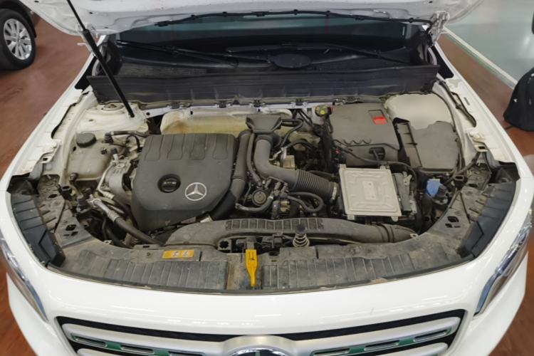 Used Mercedes-Benz GLB 2020 Facelift GLB 200 Fashion Edition Engine Bay