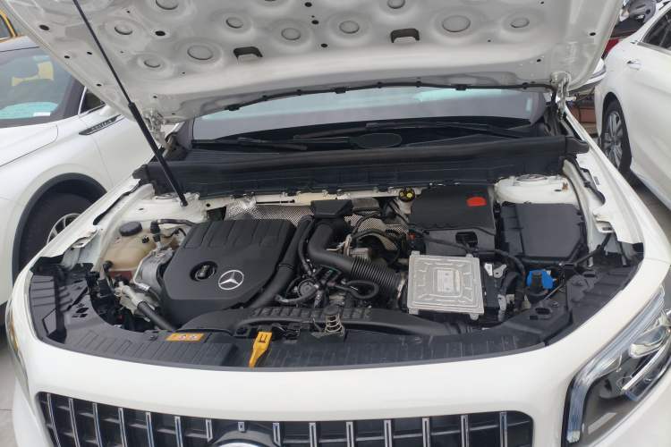 Used Mercedes-Benz GLB 2020 GLB 200 Stylish Edition Engine Bay