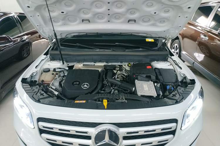 Used Mercedes-Benz GLB 2020 GLB 200 Dynamic Edition Engine Bay