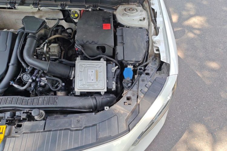 Used Mercedes-Benz GLB 2020 Facelift GLB 200 Fashion Edition Engine Bay Left