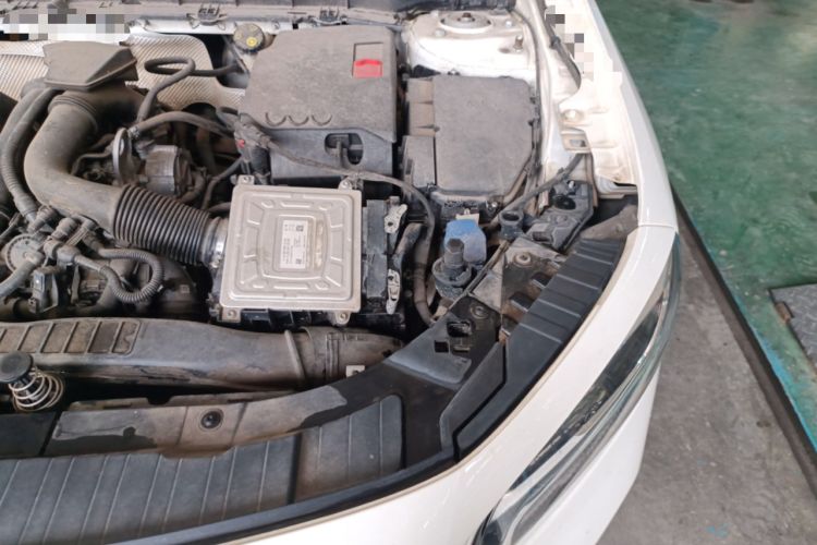 Used Mercedes-Benz GLB 2020 GLB 180 Fashion Model Engine Bay Left