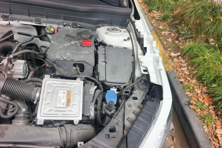 Used Mercedes-Benz GLB 2020 Updated GLB 200 Dynamic Edition Engine Bay Left