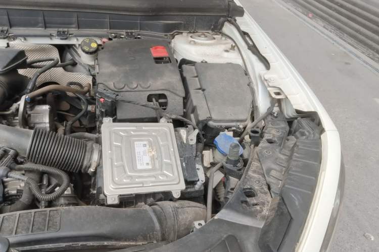 Used Mercedes-Benz GLB 2020 GLB 200 Dynamic Edition Engine Bay Left