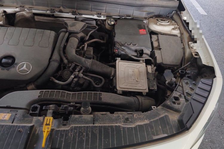Used Mercedes-Benz GLB 2020 GLB 200 Dynamic Edition Engine Bay Left
