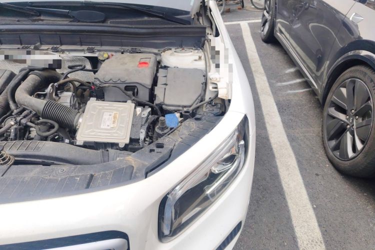 Used Mercedes-Benz GLB 2020 GLB 200 Dynamic Edition Engine Bay Left