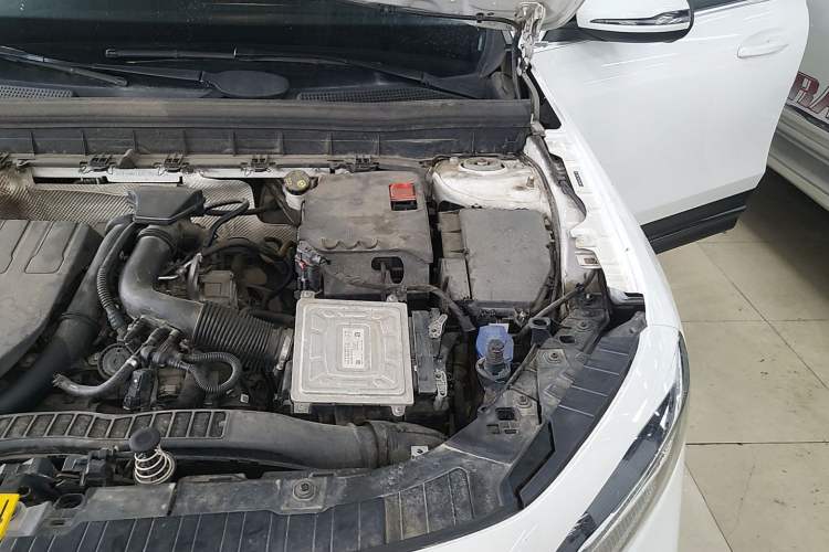 Used Mercedes-Benz GLB 2020 GLB 180 Fashion Model Engine Bay Left
