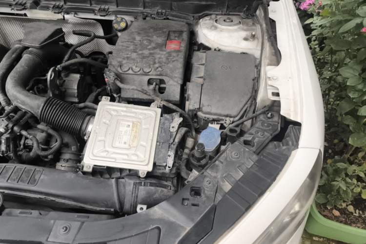Used Mercedes-Benz GLB 2020 Updated GLB 200 Dynamic Edition Engine Bay Left