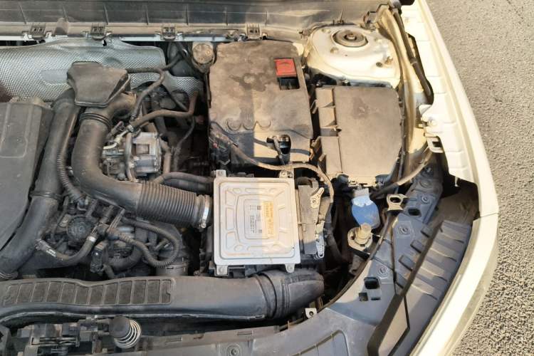 Used Mercedes-Benz GLB 2020 GLB 180 Dynamic Edition Engine Bay Left