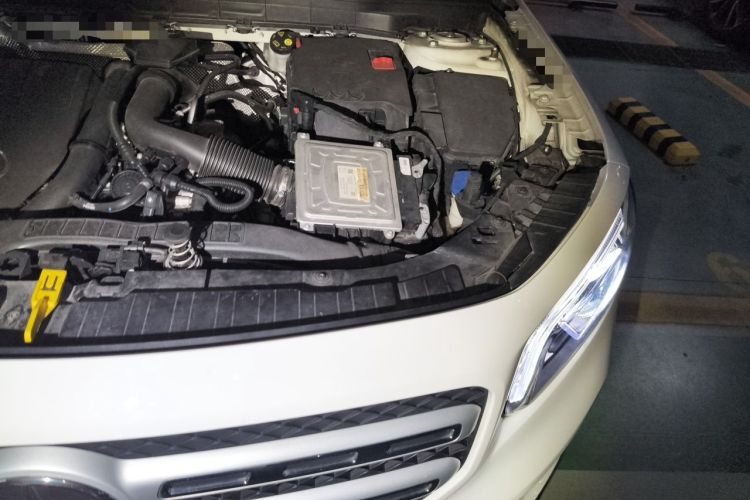 Used Mercedes-Benz GLB 2020 GLB 200 Dynamic Edition Engine Bay Left