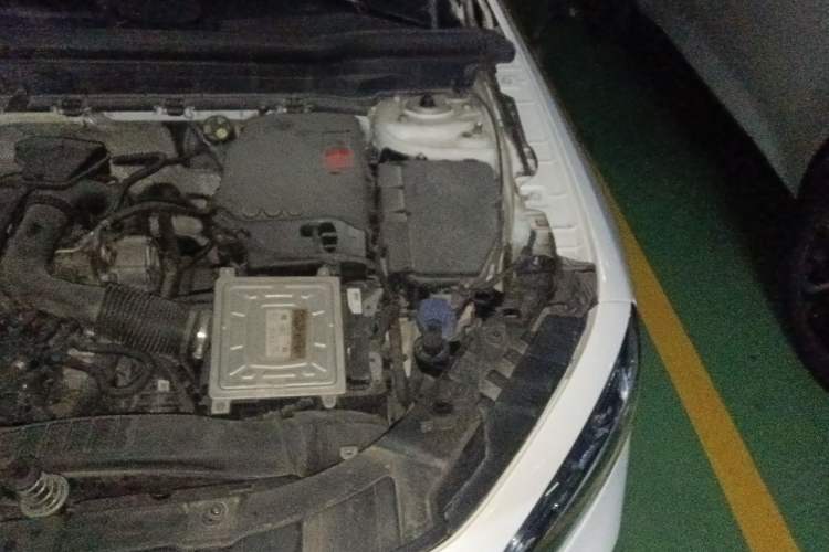 Used Mercedes-Benz GLB 2020 Facelift GLB 200 Fashion Edition Engine Bay Left