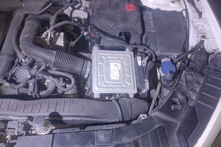 Used Mercedes-Benz GLB 2020 GLB 200 Stylish Edition Engine Bay Left