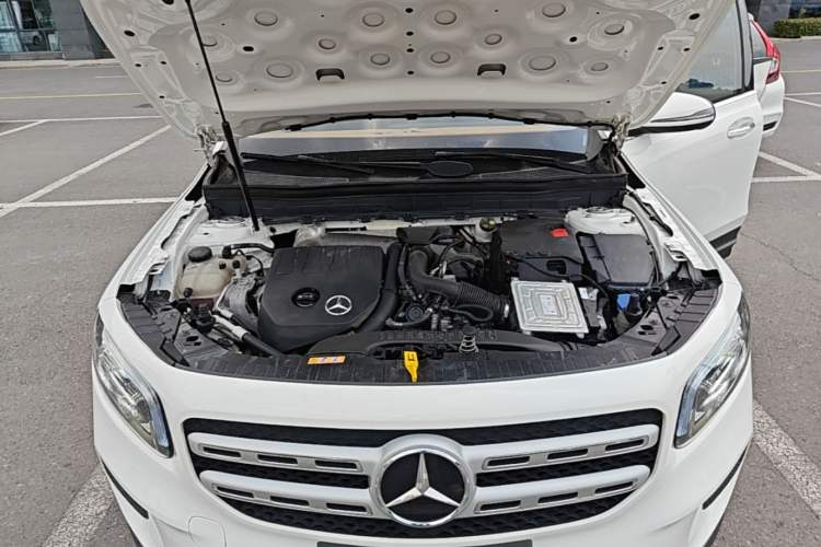 Used Mercedes-Benz GLB 2020 GLB 200 Dynamic Edition Engine Bay