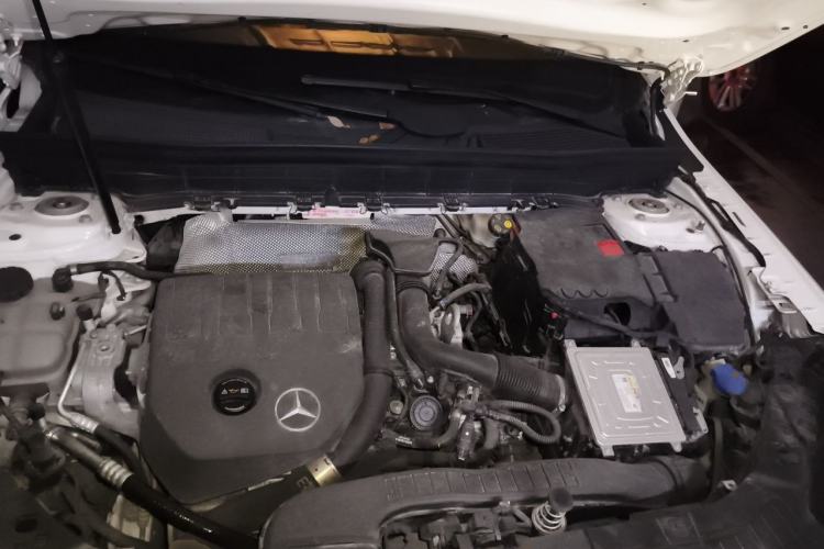 Used Mercedes-Benz GLB 2020 GLB 200 Stylish Edition Engine Bay