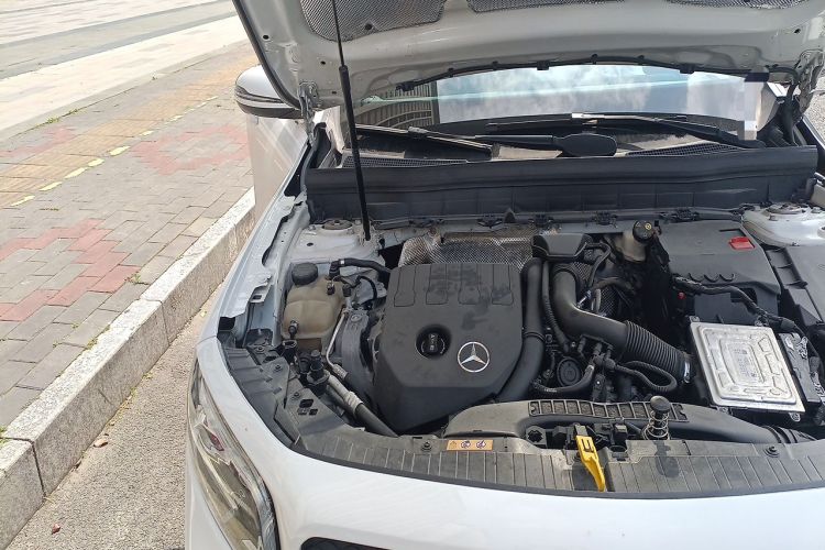 Used Mercedes-Benz GLB 2020 GLB 200 Dynamic Edition Engine Bay Right