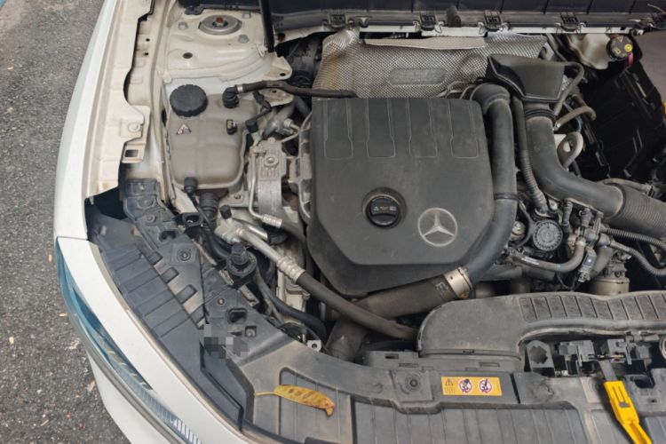 Used Mercedes-Benz GLB 2020 GLB 180 Dynamic Edition Engine Bay Right