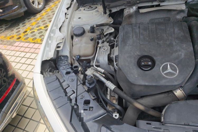Used Mercedes-Benz GLB 2020 Facelift GLB 200 Fashion Edition Engine Bay Right