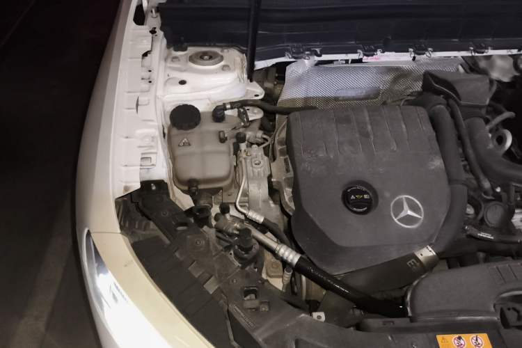Used Mercedes-Benz GLB 2020 GLB 200 Stylish Edition Engine Bay Right