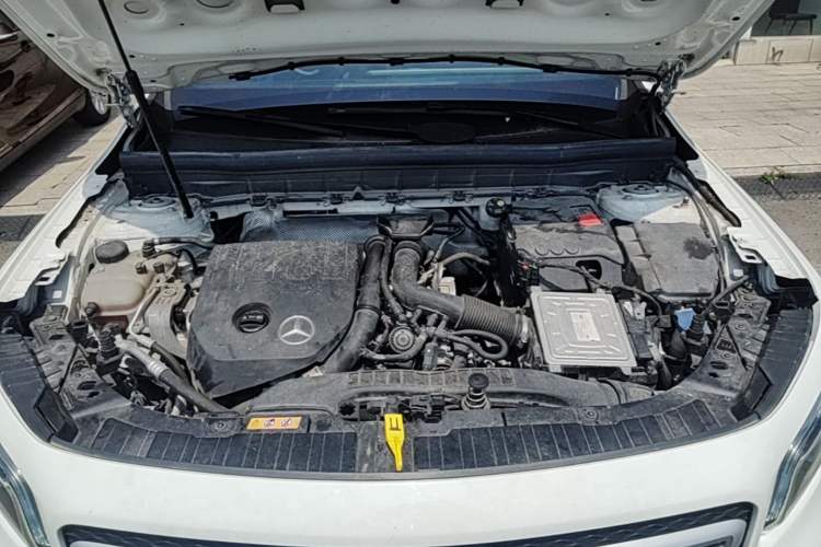 Used Mercedes-Benz GLB 2020 GLB 200 Dynamic Edition Engine Bay