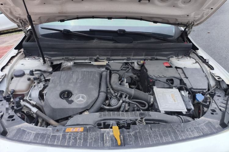 Used Mercedes-Benz GLB 2020 GLB 200 Stylish Edition Engine Bay