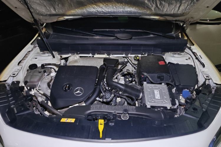 Used Mercedes-Benz GLB 2020 Facelift GLB 200 Fashion Edition Engine Bay